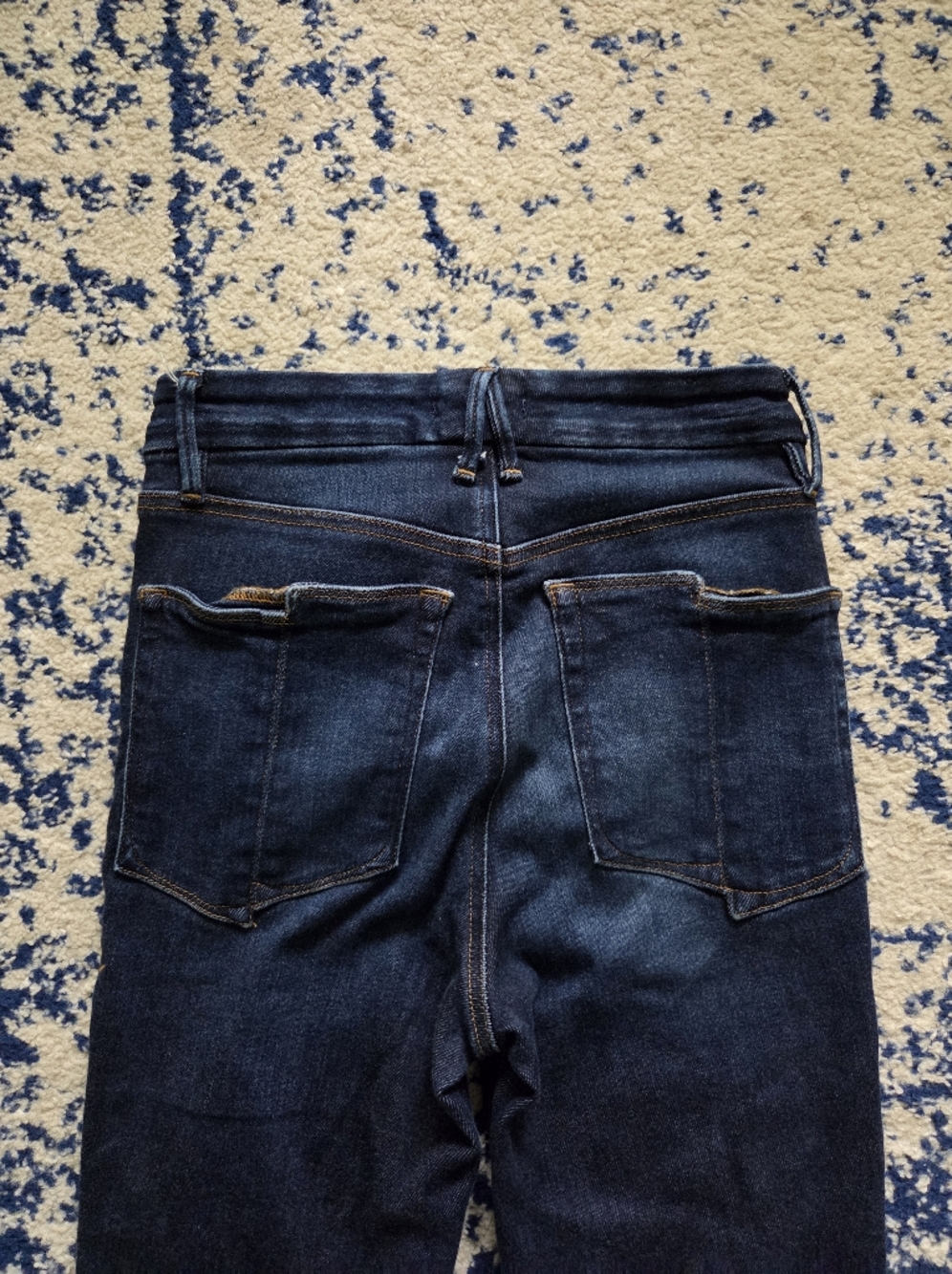 Good American Dark Indigo Skinny Jeans - Picture 2 of 8